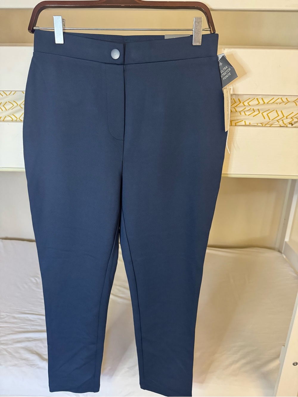 Worthington Navy Ultra Stretch Ponte Leggings Pants NWT Size M - Picture 6 of 10